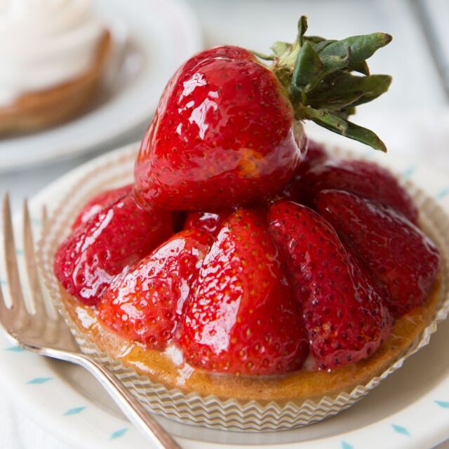 Chef has created these darling 3" Strawberry Tarts just in time for Father's Day! Avaialble in the Burien and Capitol Hill shops.